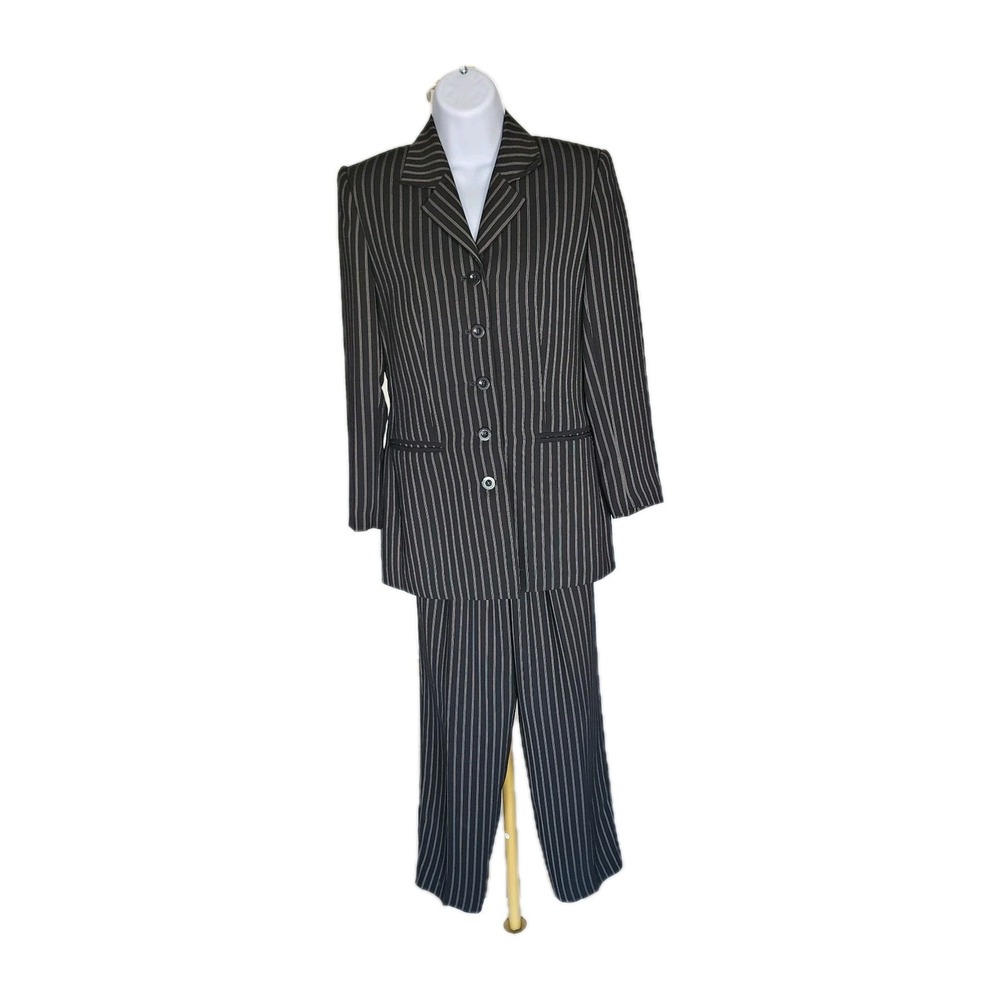 Morgan Taylor (M.T.) Pant Suit Womens 2P Black Pinstripe 2pc w/Jacket Blazer